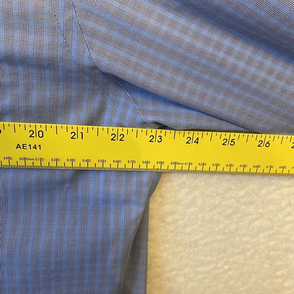 Neiman Marcus long sleeve button‎ down mens plaid shirt Size 16 32/33 Cotton - Picture 10 of 10